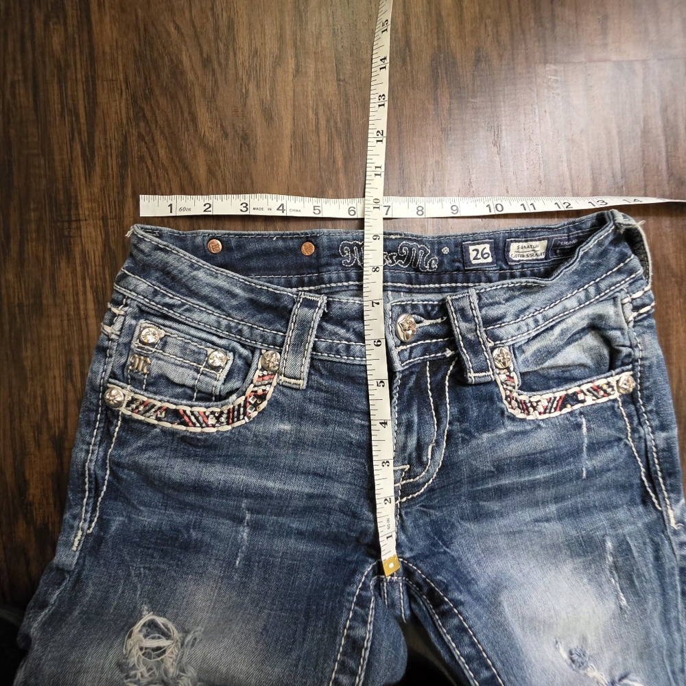 Miss Me Straight Distressed Jeans 26/33 - Picture 8 of 8